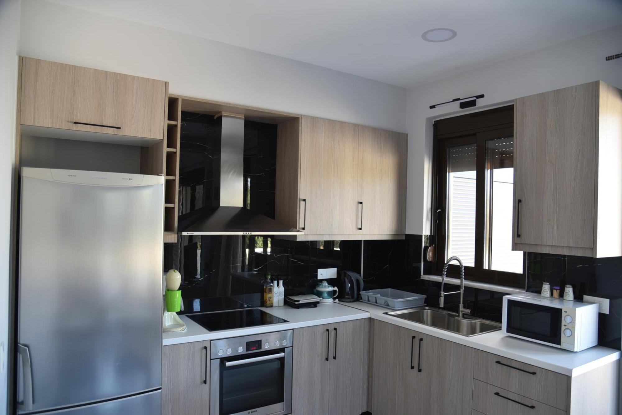 Pirgos Deluxe Apartment - Private Parking กิสเซมอส ภายนอก รูปภาพ